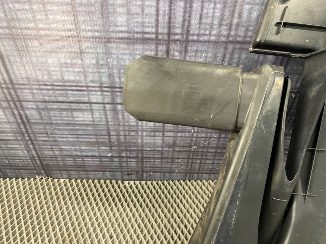 Решетка под лобовое стекло, 960 рублей, Красноярск