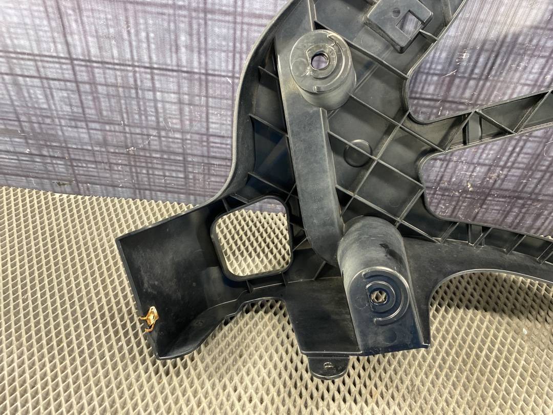 Крепление бампера, 2600 рублей, Красноярск