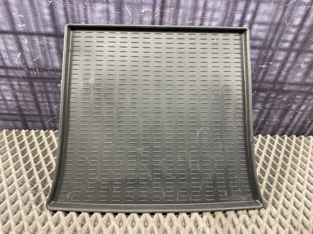 Вставка для вещевого ящика, 480 рублей, Красноярск