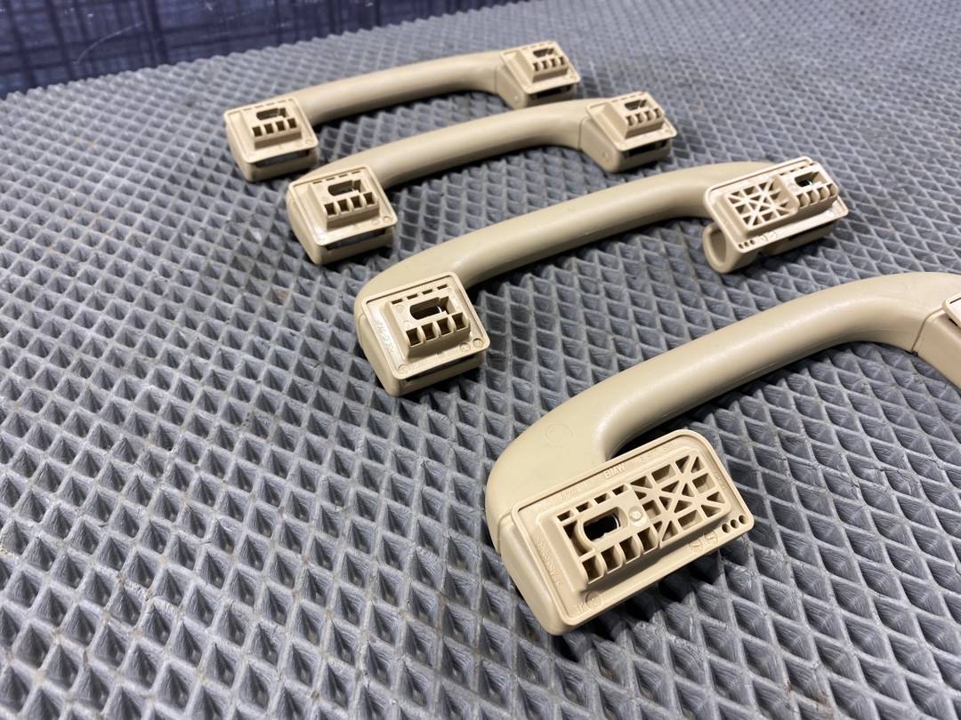 Потолочная ручка, 960 рублей, Красноярск