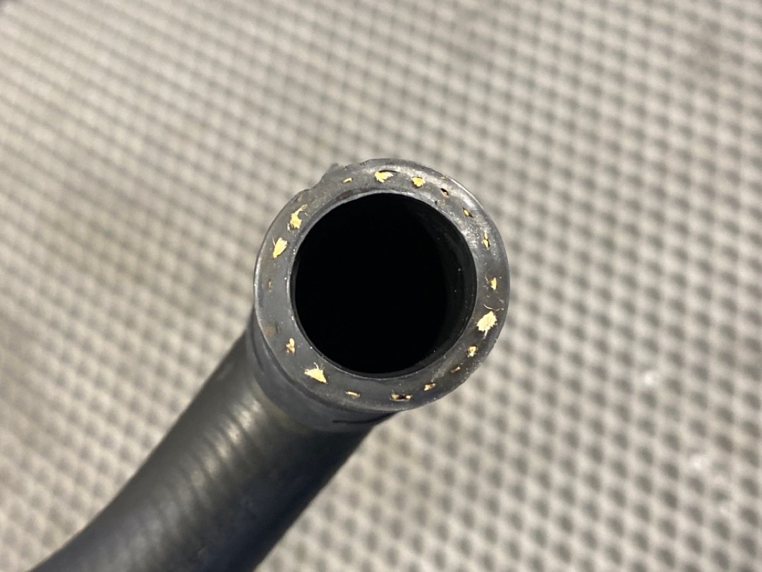 Шланг системы охлаждения, 680 рублей, Красноярск