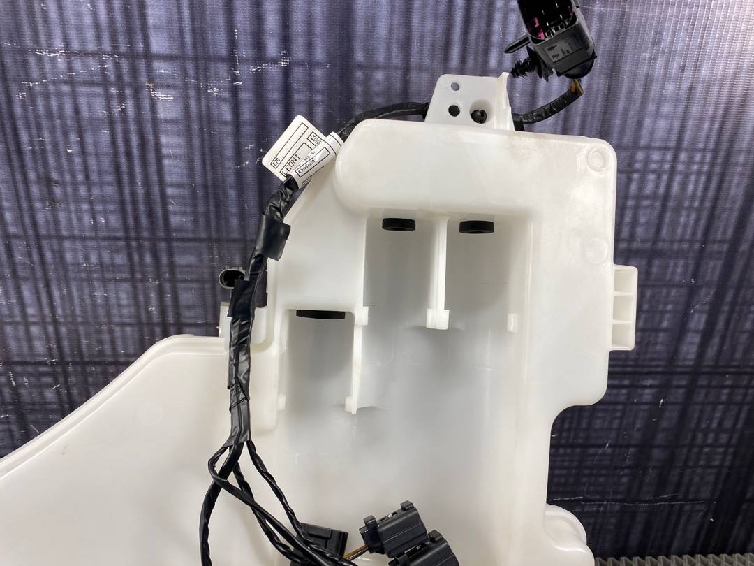 Бачок омывателя, 1600 рублей, Красноярск