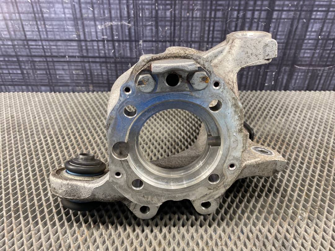 Поворотный кулак, 2240 рублей, Красноярск