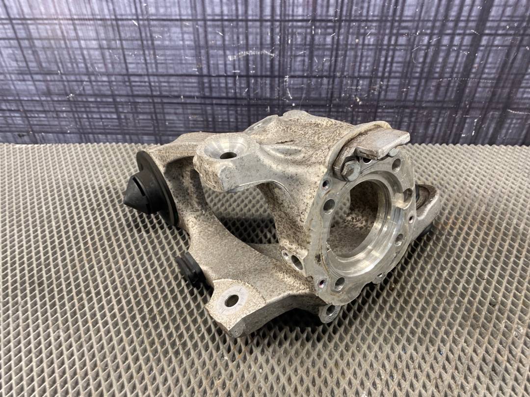 Поворотный кулак, 2240 рублей, Красноярск