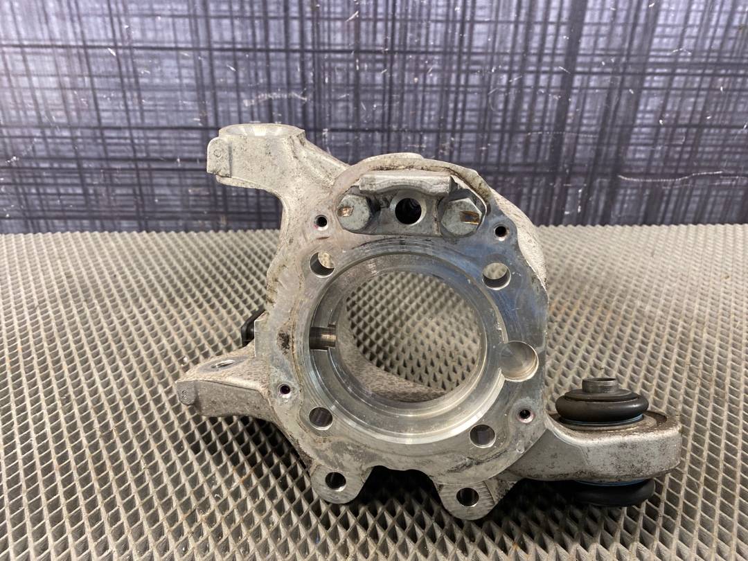 Поворотный кулак, 2240 рублей, Красноярск