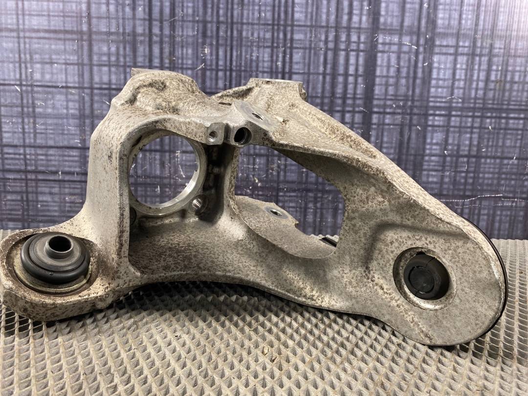 Поворотный кулак, 2240 рублей, Красноярск