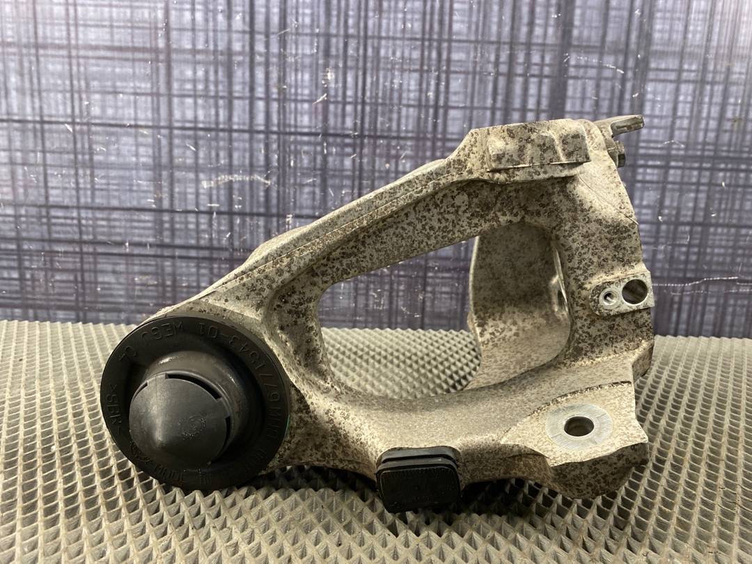 Поворотный кулак, 2240 рублей, Красноярск