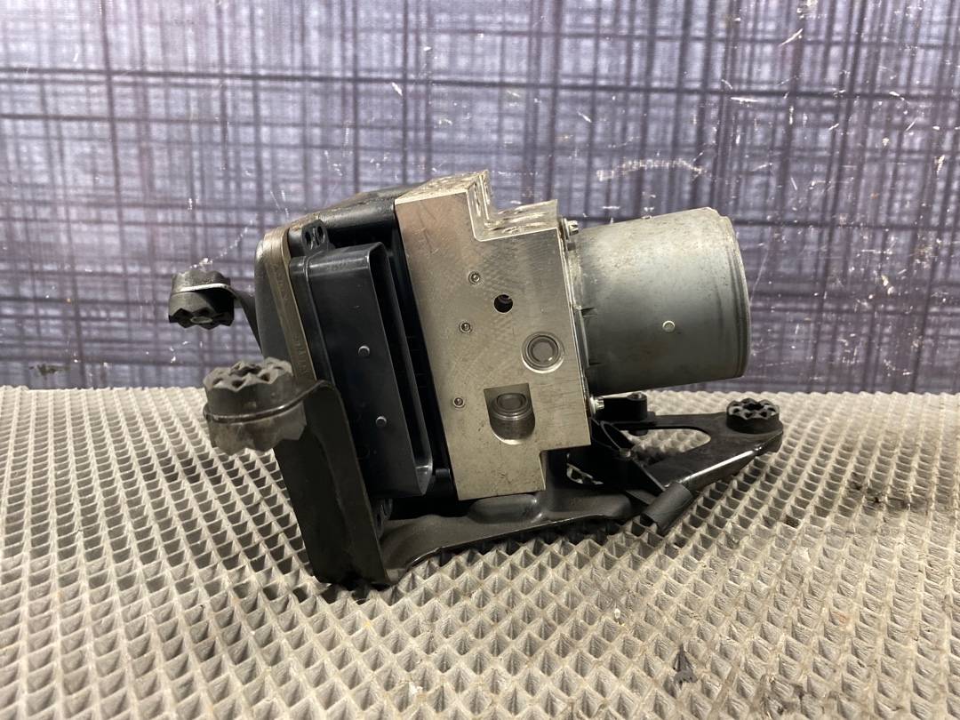 Блок ABS, 6400 рублей, Красноярск