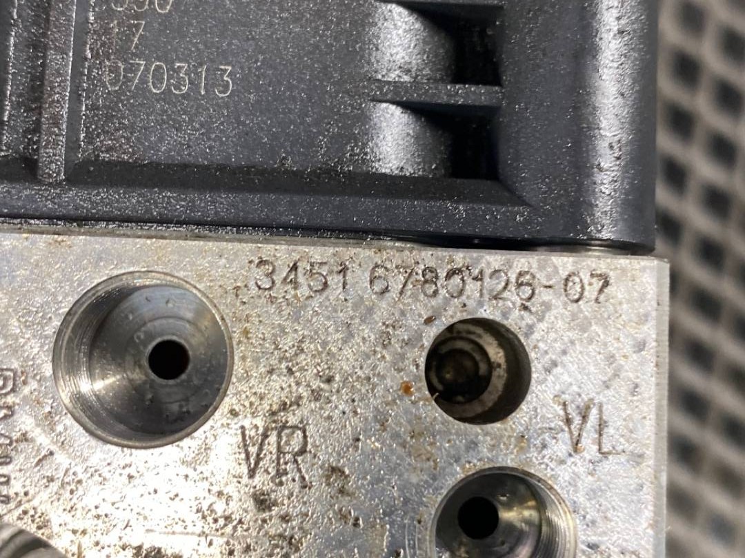 Блок ABS, 6400 рублей, Красноярск