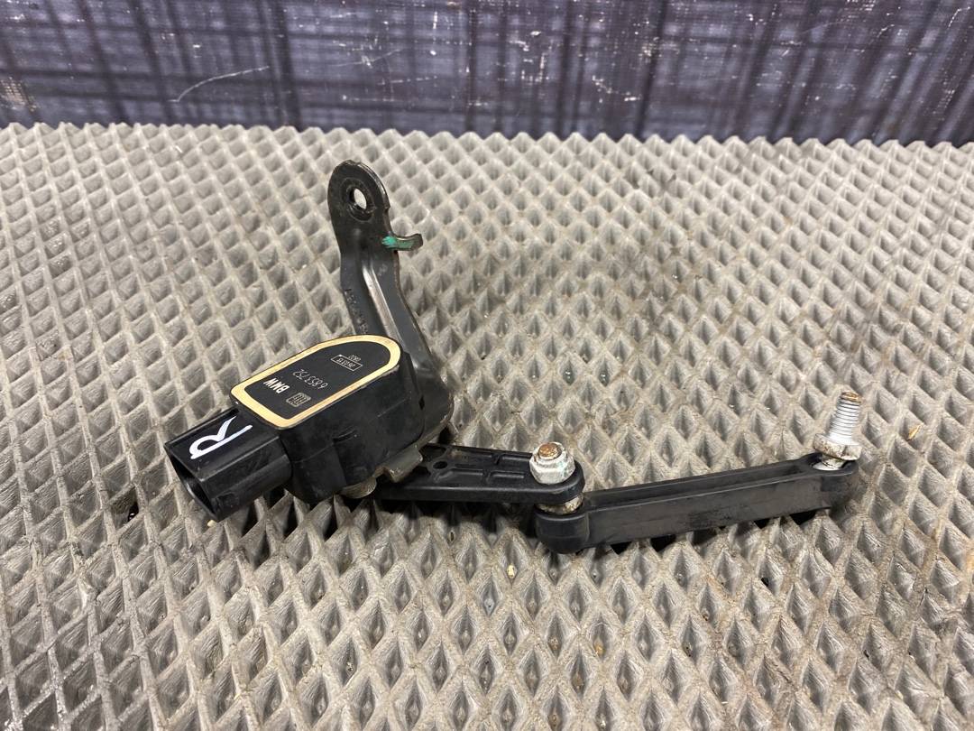 Датчик уровня подвески, 2000 рублей, Красноярск