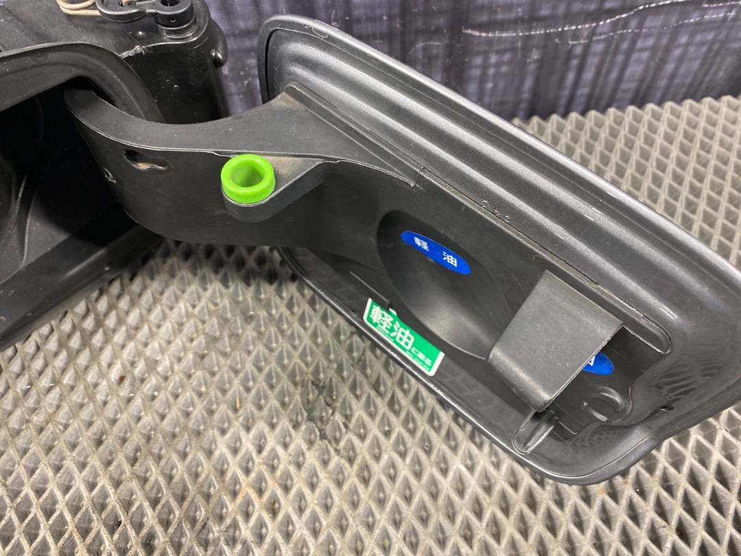 Лючок бензобака, 800 рублей, Красноярск
