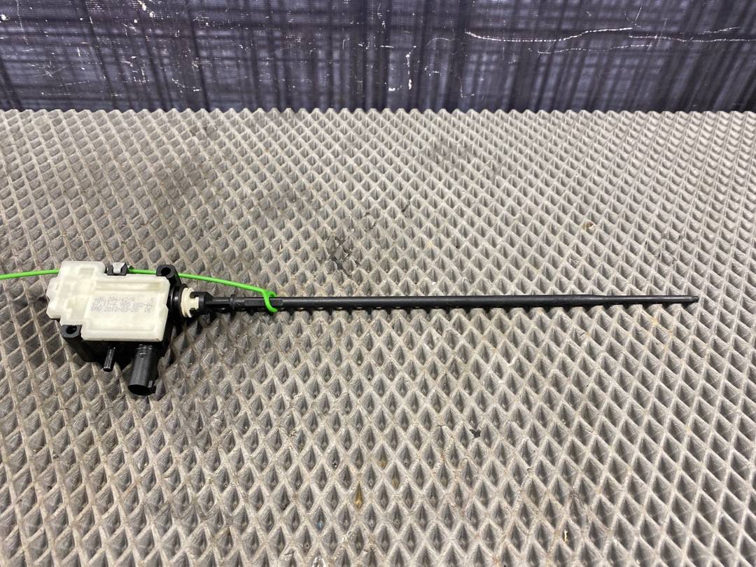 Замок лючка бензобака, 600 рублей, Красноярск