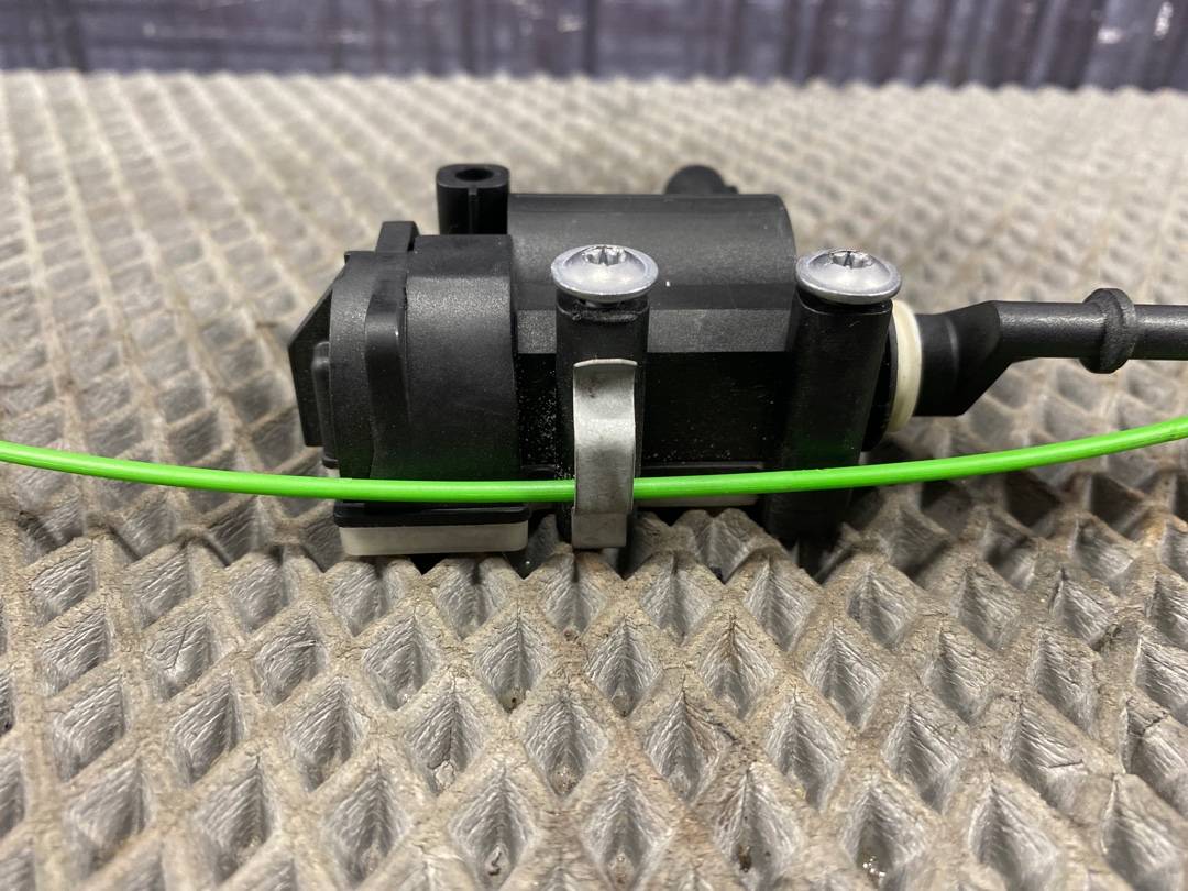 Замок лючка бензобака, 600 рублей, Красноярск