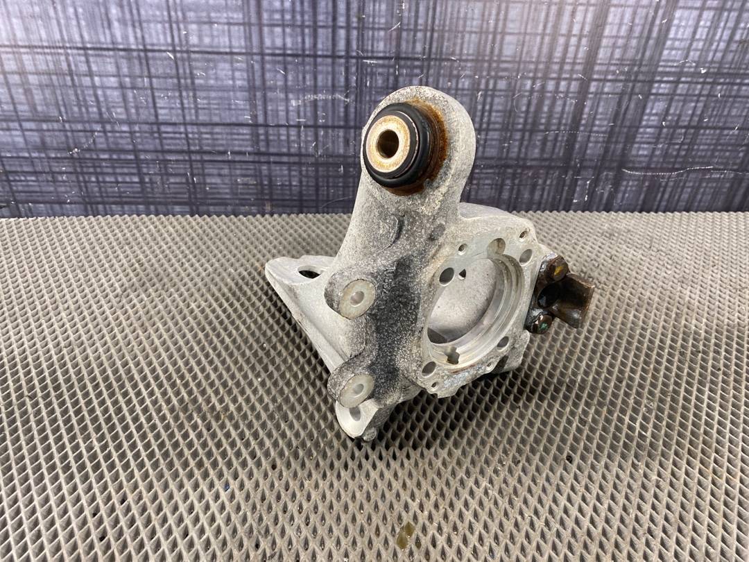 Поворотный кулак, 1841 рублей, Красноярск