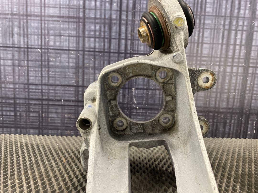 Поворотный кулак, 1841 рублей, Красноярск