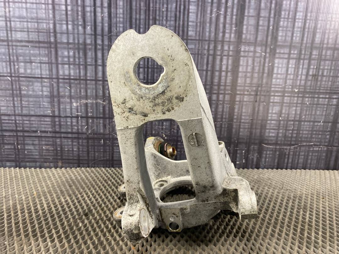 Поворотный кулак, 1841 рублей, Красноярск