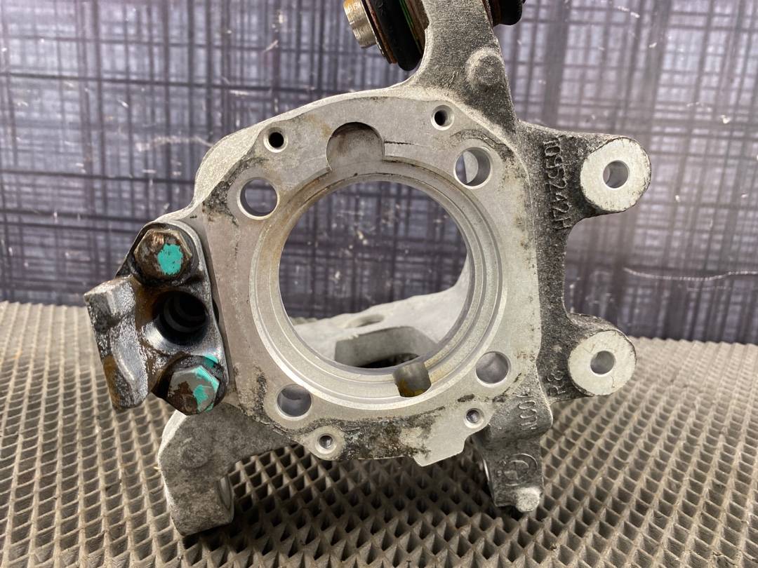 Поворотный кулак, 1841 рублей, Красноярск