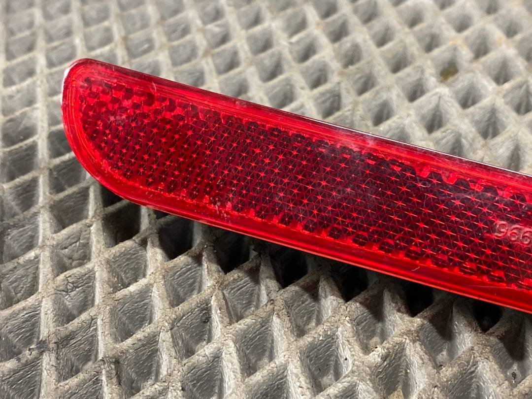 Катафот крышки багажника, 700 рублей, Красноярск