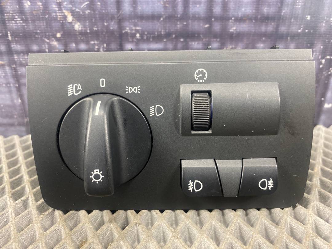 Переключатель света, 1246 рублей, Красноярск