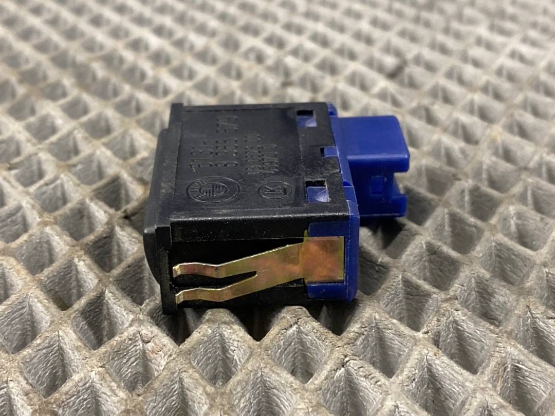 Кнопка открывания багажника, 322 рублей, Красноярск