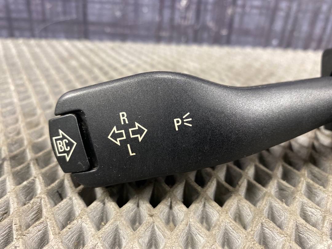 Подрулевой переключатель, 784 рублей, Красноярск