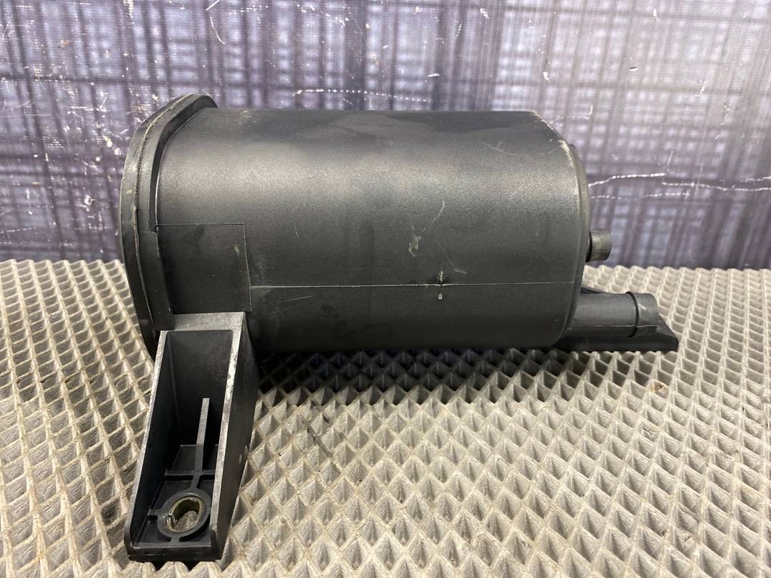 Адсорбер (фильтр паров топлива), 1372 рублей, Красноярск