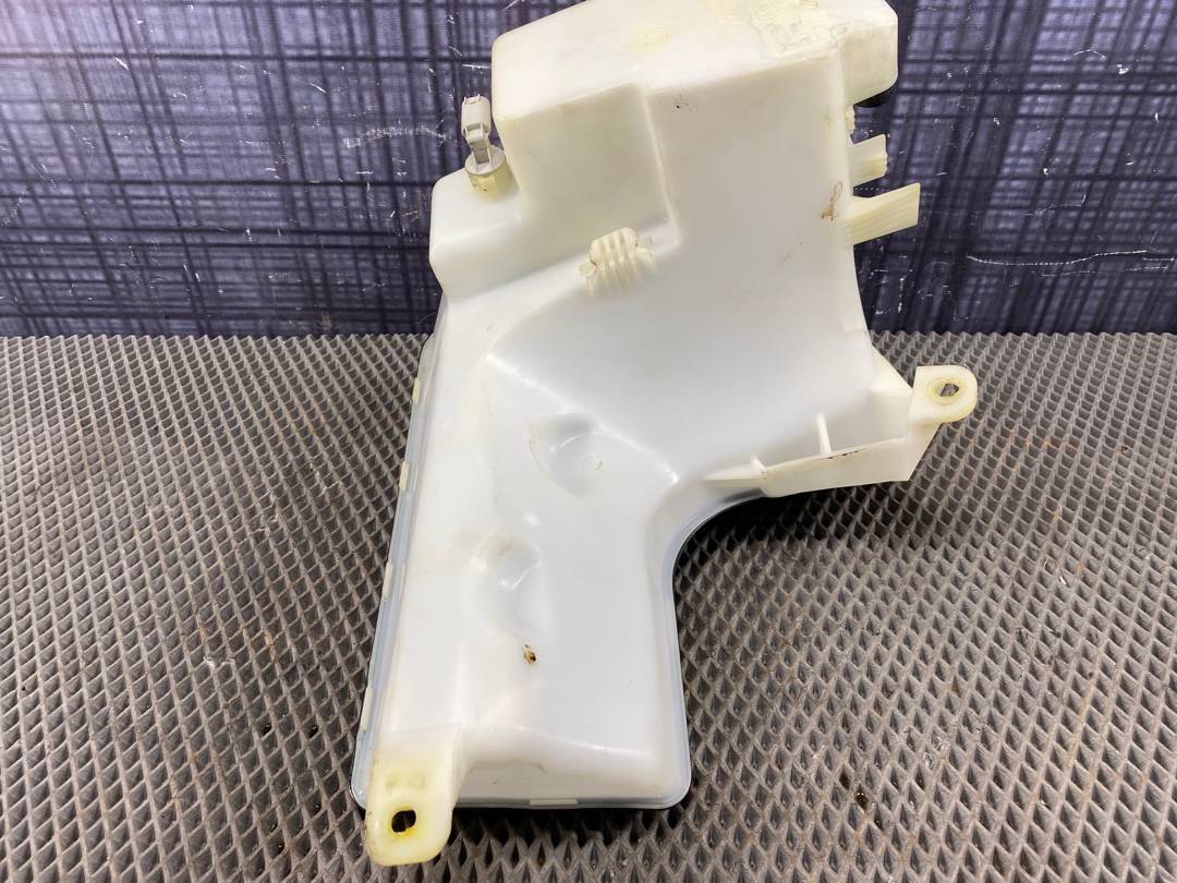 Бачок омывателя, 1078 рублей, Красноярск