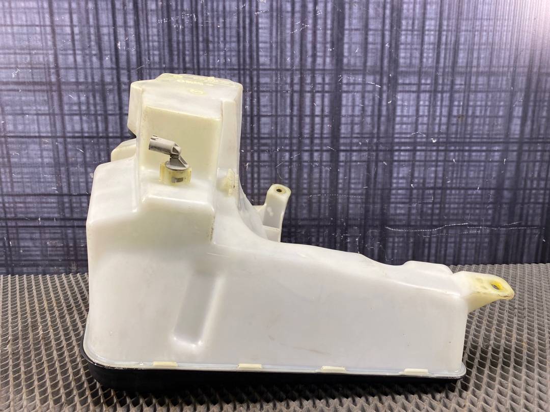 Бачок омывателя, 1078 рублей, Красноярск