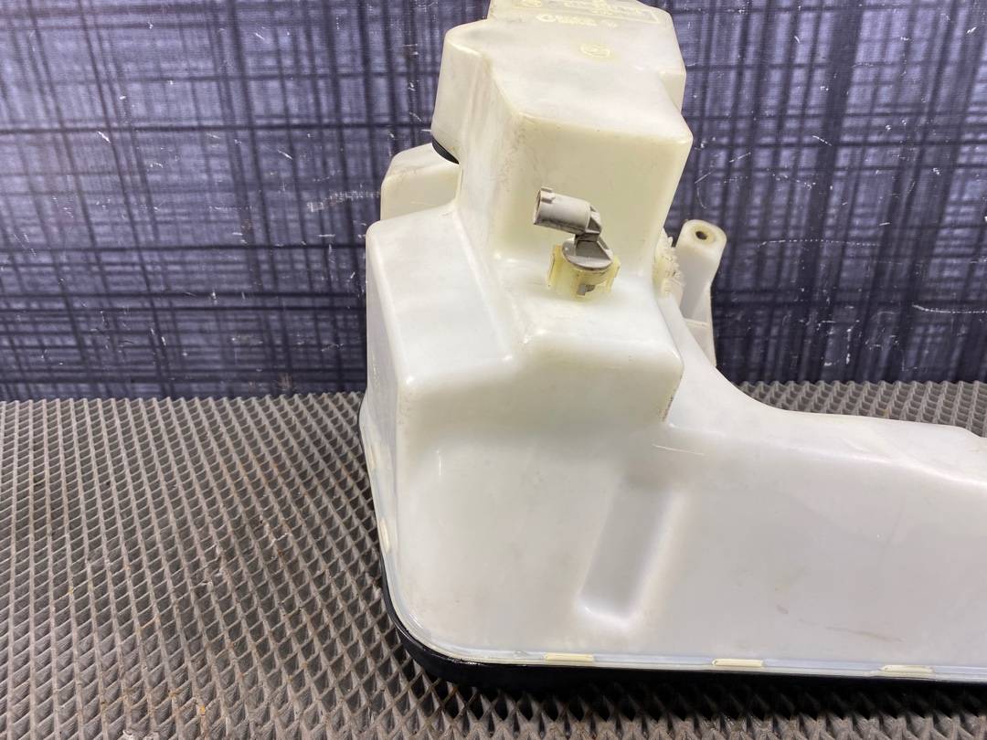 Бачок омывателя, 1078 рублей, Красноярск