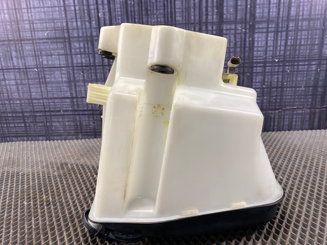 Бачок омывателя, 1078 рублей, Красноярск