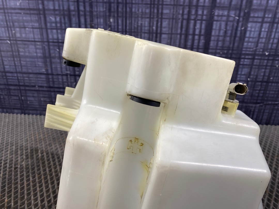 Бачок омывателя, 1078 рублей, Красноярск