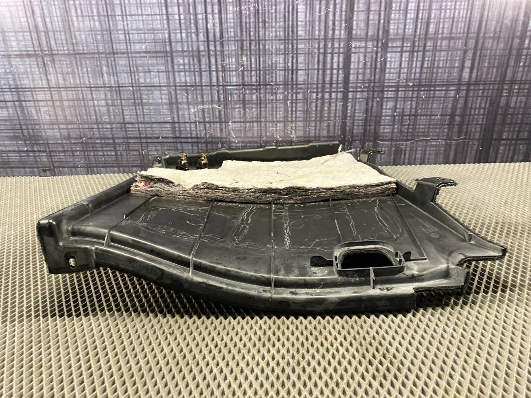 Обшивка багажника, 637 рублей, Красноярск