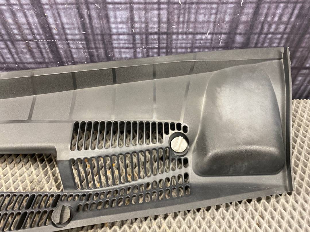 Решетка под лобовое стекло, 1246 рублей, Красноярск