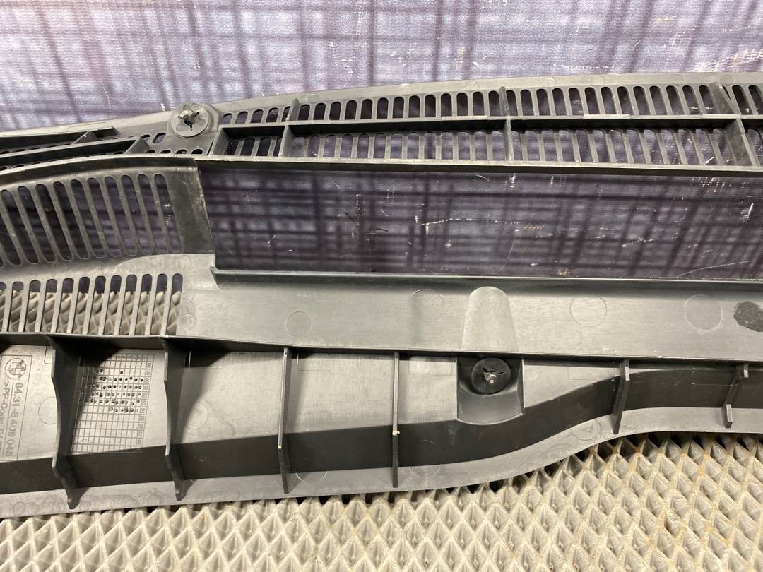 Решетка под лобовое стекло, 1246 рублей, Красноярск