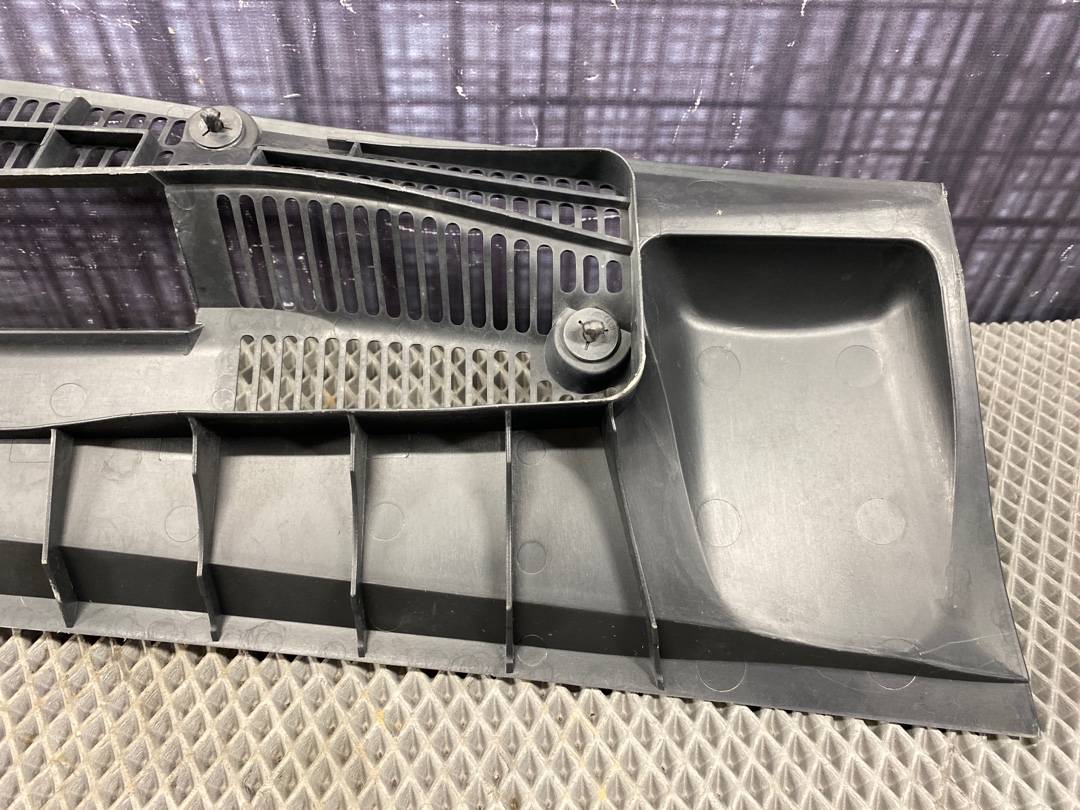 Решетка под лобовое стекло, 1246 рублей, Красноярск