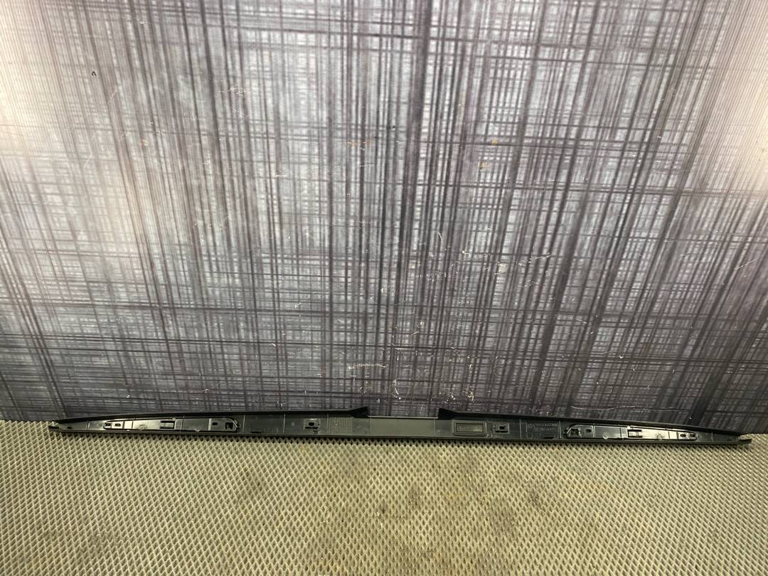 Пластик крышки багажника, 455 рублей, Красноярск