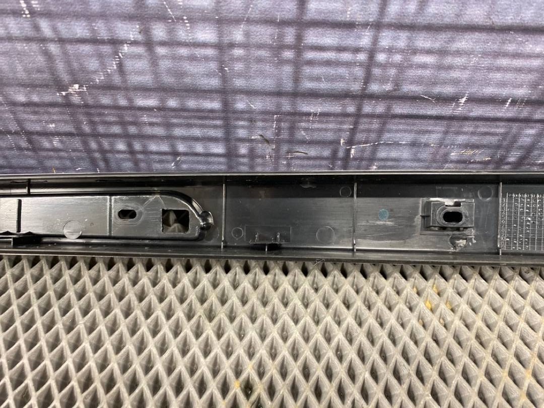 Пластик крышки багажника, 455 рублей, Красноярск