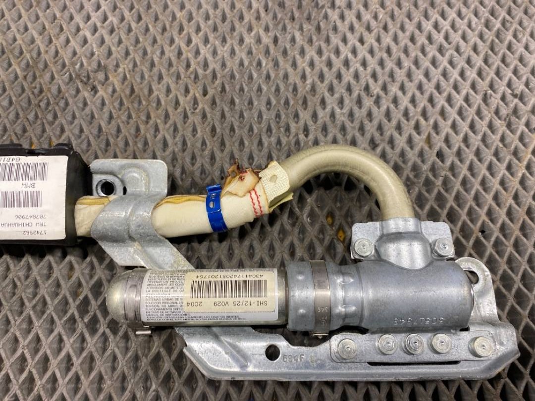 Подушка безопасности, 756 рублей, Красноярск