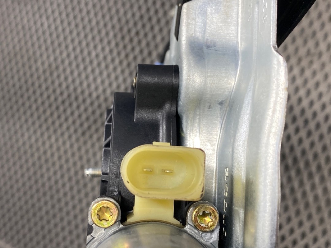 Стеклоподъемник, 1750 рублей, Красноярск