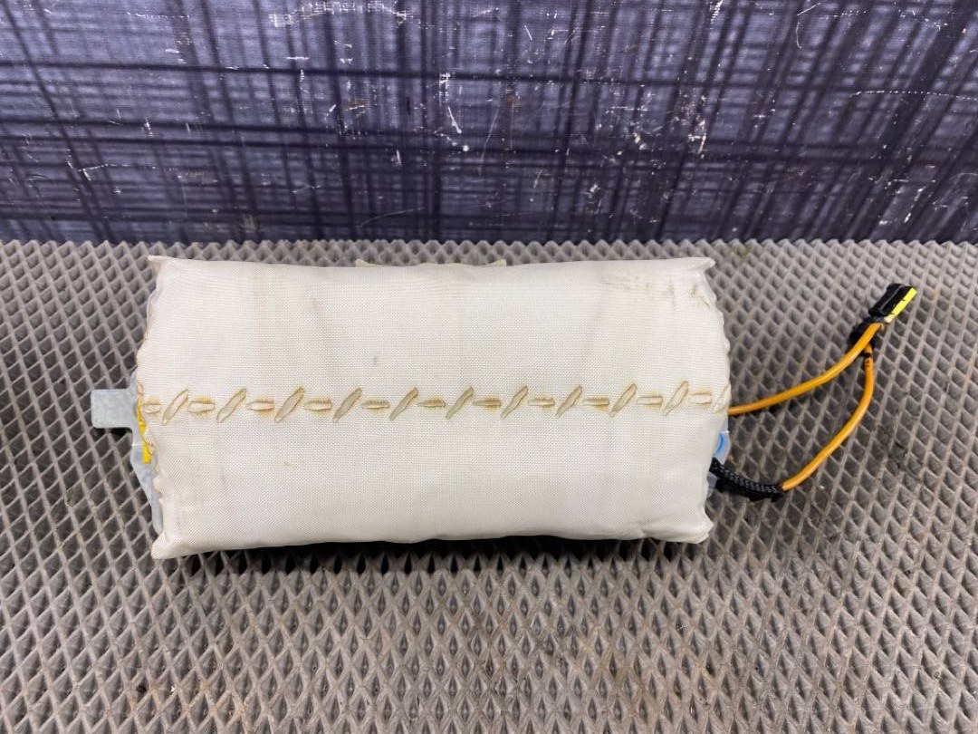 Подушка безопасности, 1050 рублей, Красноярск