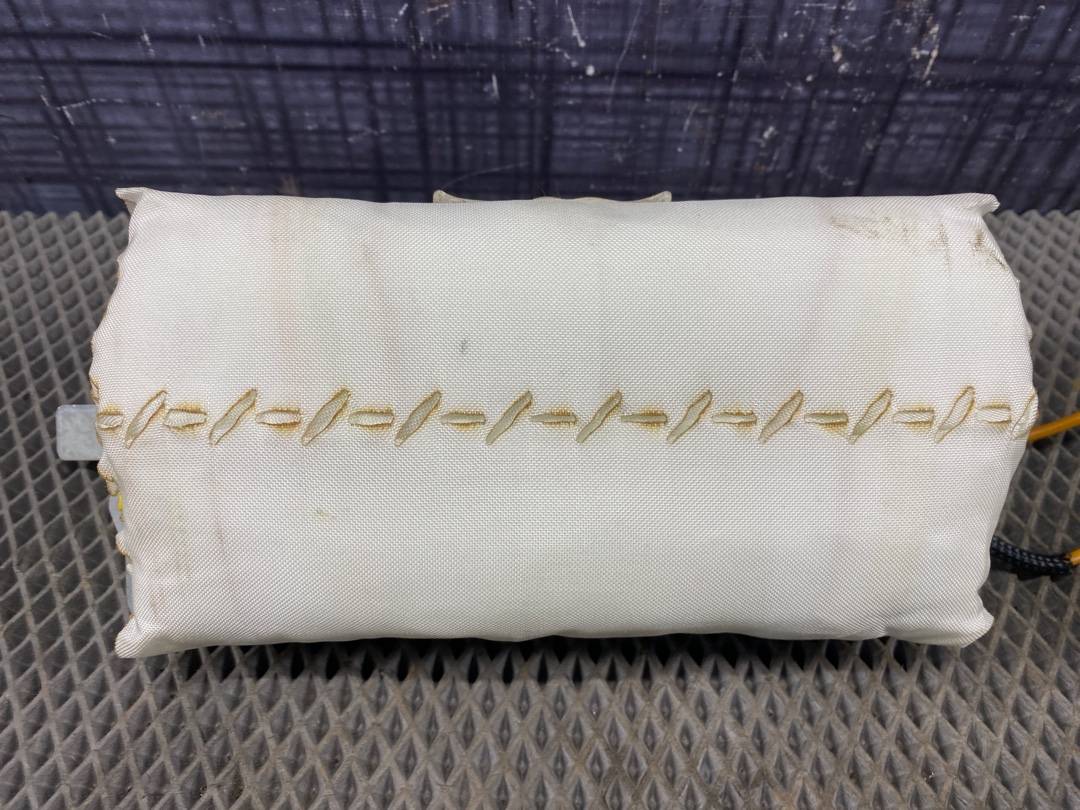 Подушка безопасности, 1050 рублей, Красноярск