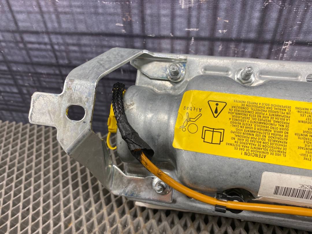 Подушка безопасности, 1050 рублей, Красноярск