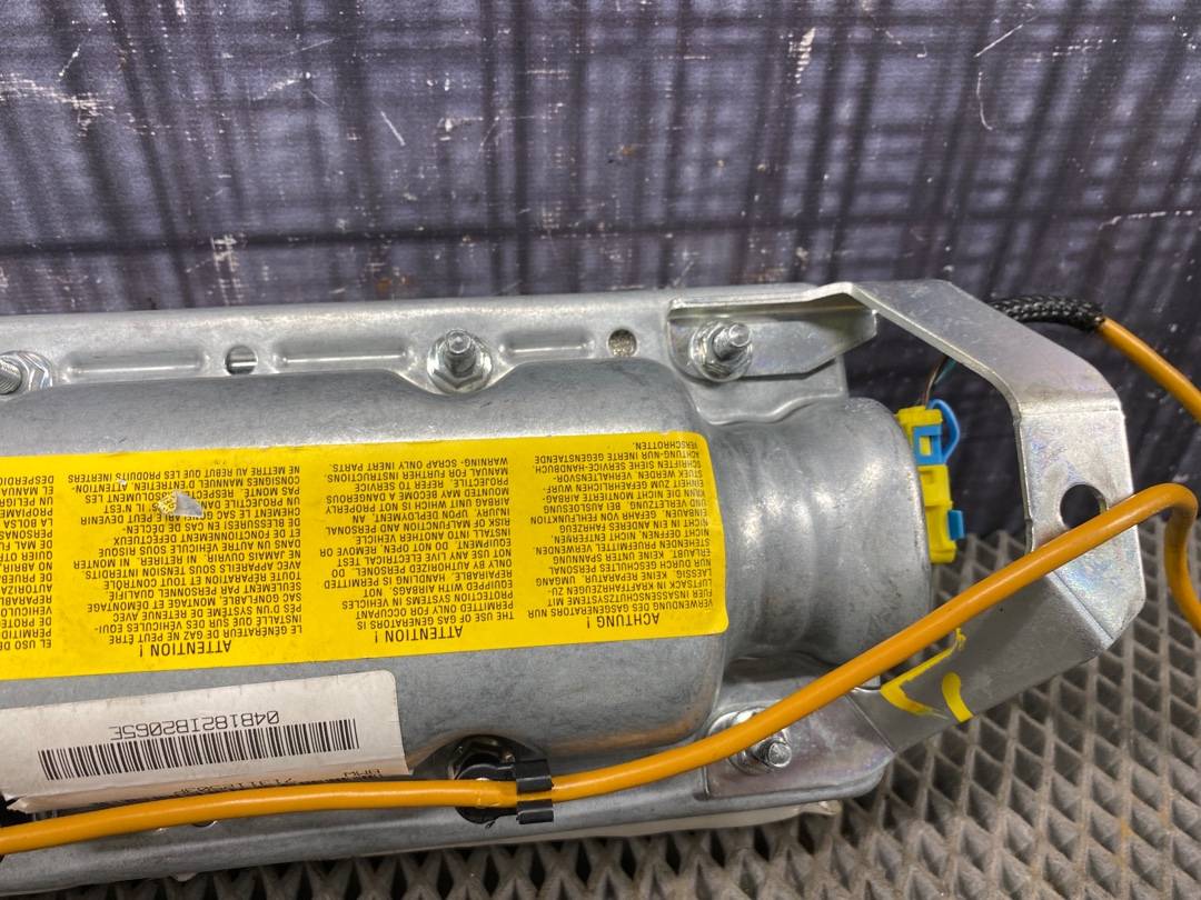 Подушка безопасности, 1050 рублей, Красноярск