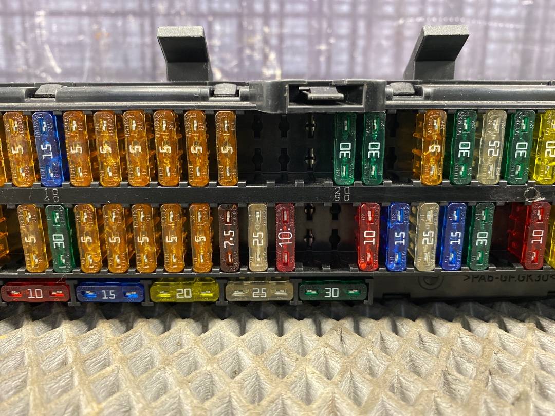 Блок предохранителей, 1400 рублей, Красноярск