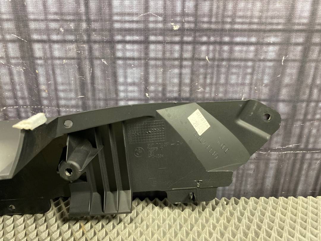 Пластик багажника, 490 рублей, Красноярск