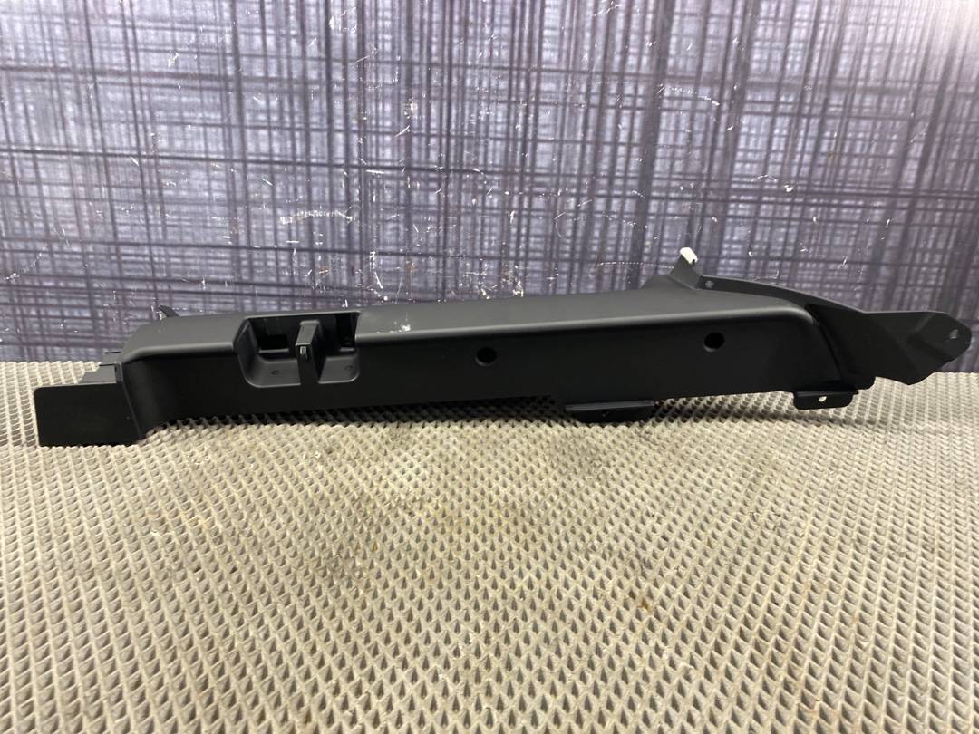 Пластик багажника, 490 рублей, Красноярск