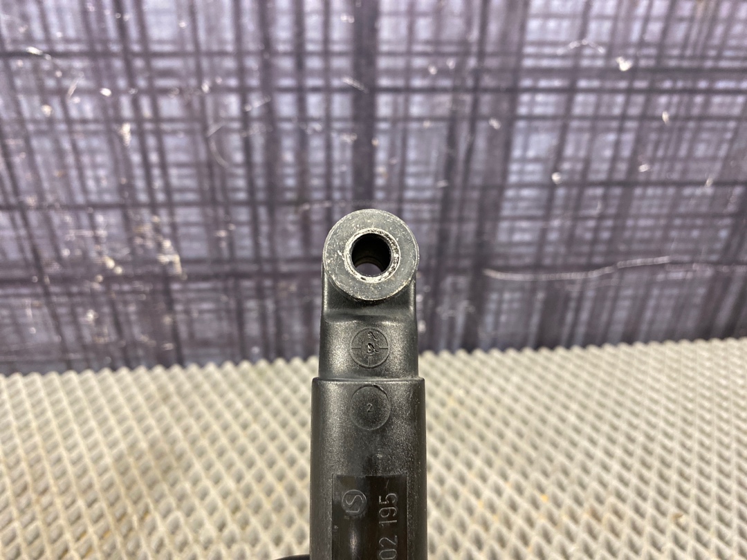 Амортизатор багажника, 280 рублей, Красноярск