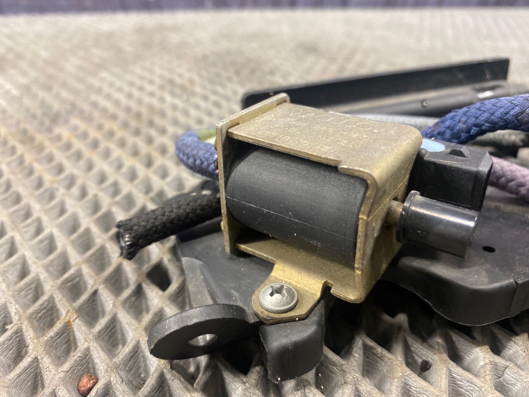 Клапан впускного коллектора, 1870 рублей, Красноярск