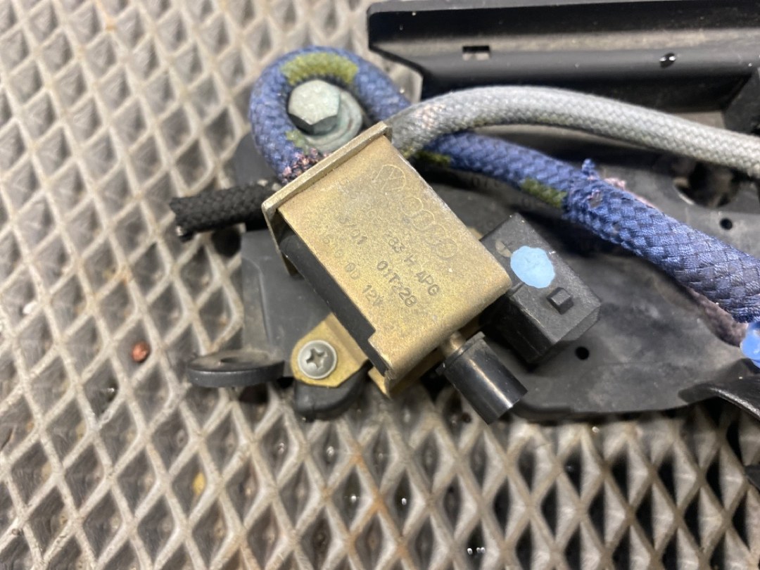 Клапан впускного коллектора, 1870 рублей, Красноярск