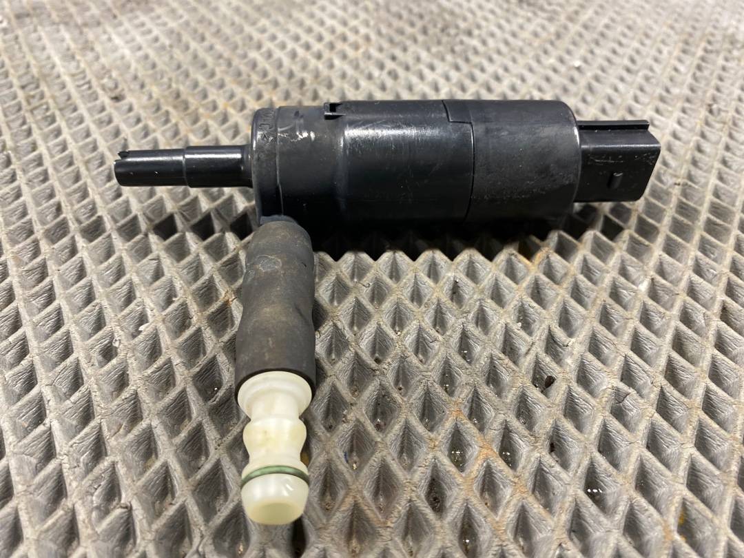 Мотор бачка стеклоомывателя, 723 рублей, Красноярск